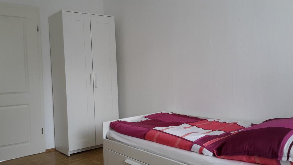 Schoene Ferien Und Messewohnung Naehe Duesseldorf Und Koeln 한 외부 사진