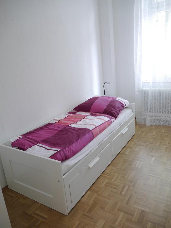 Schoene Ferien Und Messewohnung Naehe Duesseldorf Und Koeln 한 외부 사진