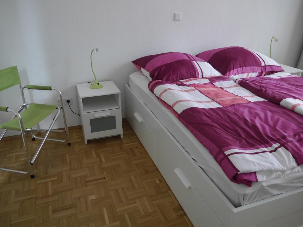 Schoene Ferien Und Messewohnung Naehe Duesseldorf Und Koeln 한 외부 사진